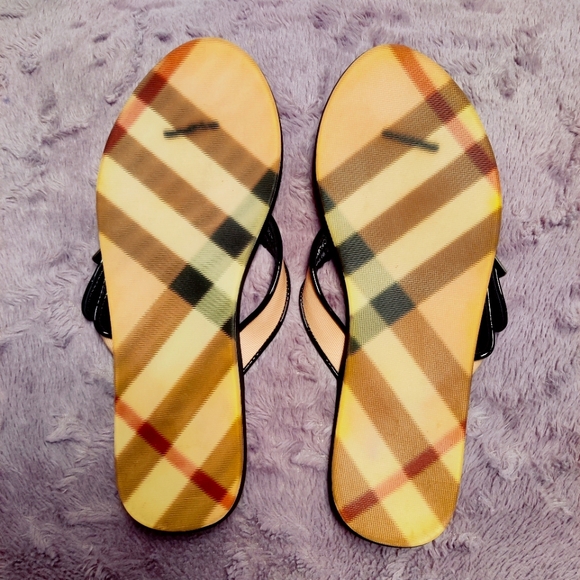 Authentic Burberry Flip Flop Nova Check Black Size 37 - Picture 9 of 13